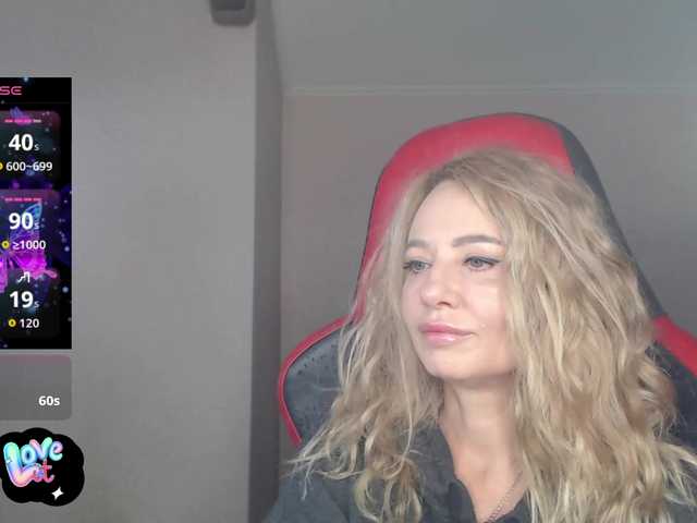 ---II---'s BongaCams show and profile