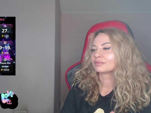 ---II---'s BongaCams show and profile
