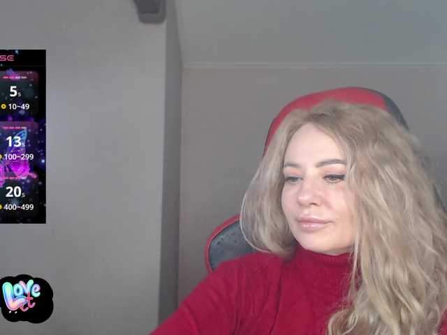 ---II---'s BongaCams show and profile
