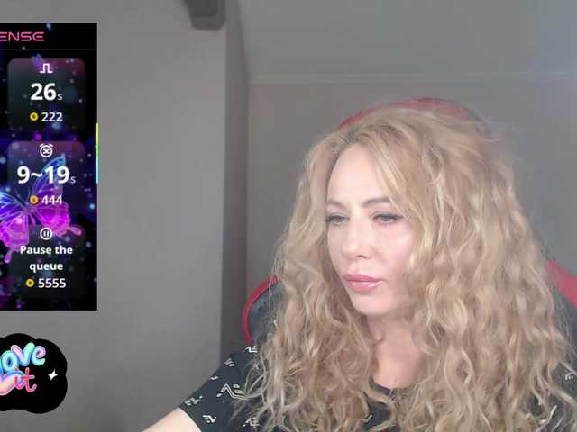 ---II---'s BongaCams show and profile