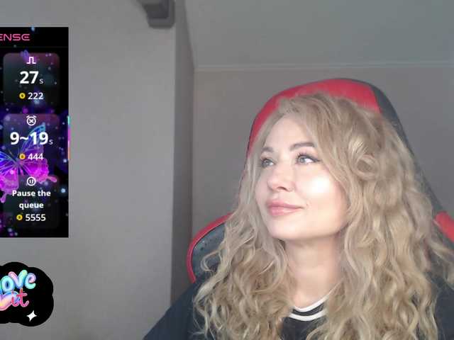 ---II---'s BongaCams show and profile