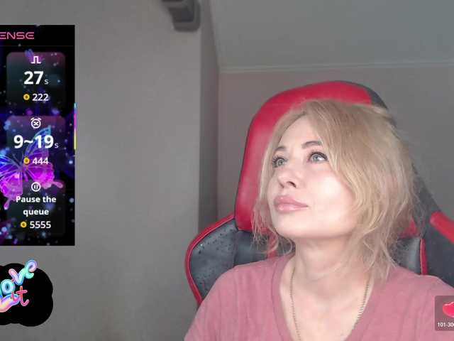 ---II---'s BongaCams show and profile