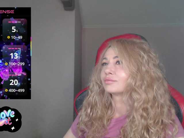 ---II---'s BongaCams show and profile