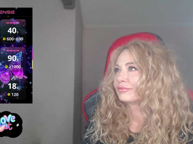 ---II---'s BongaCams show and profile