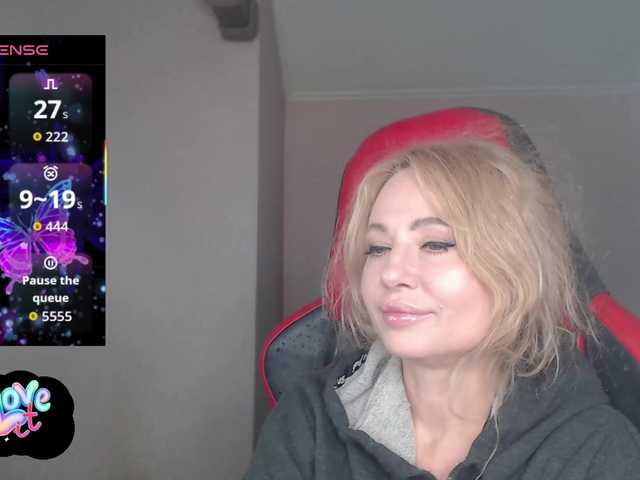 ---II---'s BongaCams show and profile