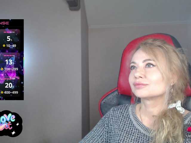 ---II---'s BongaCams show and profile