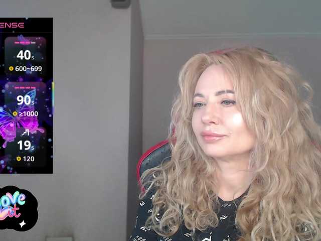 ---II---'s BongaCams show and profile