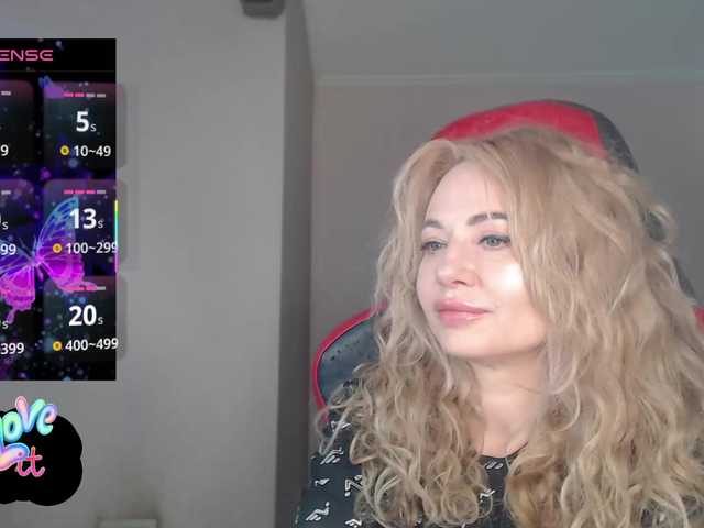 ---II---'s BongaCams show and profile