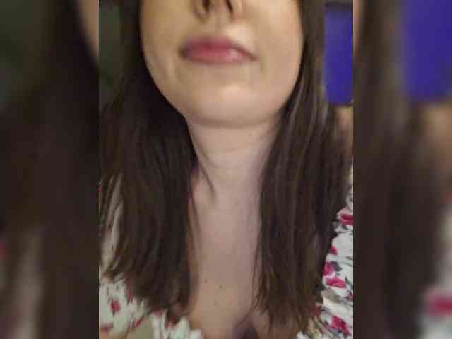 VyshlaZaVinom webcam