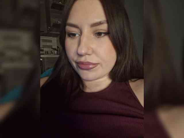 VyshlaZaVinom webcam