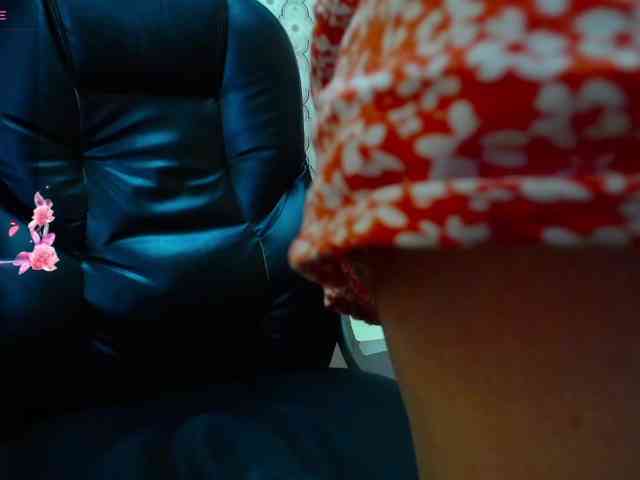 CrystinaDiaz webcam