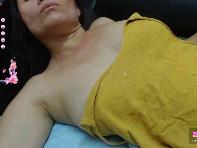 CrystinaDiaz webcam
