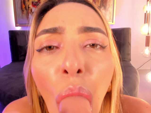 MelissaMoore live cam