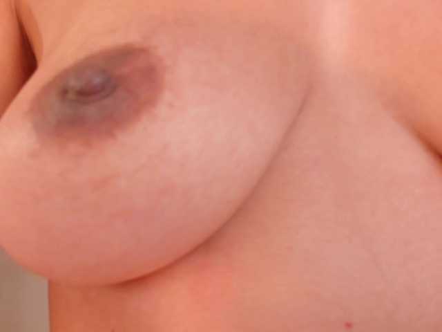 MelissaMoore's BongaCams show and profile