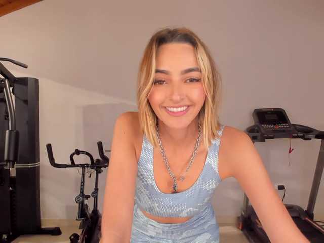 MelissaMoore's BongaCams show and profile