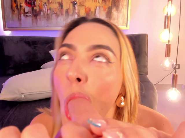 MelissaMoore's BongaCams show and profile