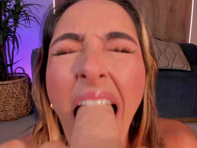 MelissaMoore webcam