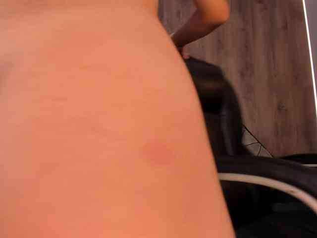 MelissaMoore webcam