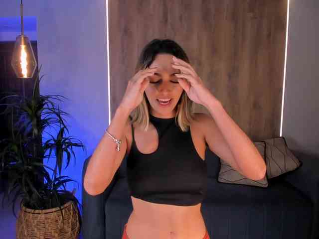 MelissaMoore webcam