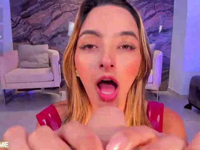 MelissaMoore webcam