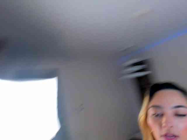 MelissaMoore webcam