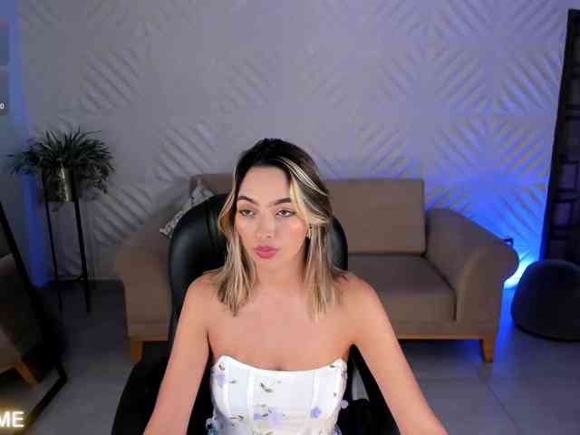 MelissaMoore webcam