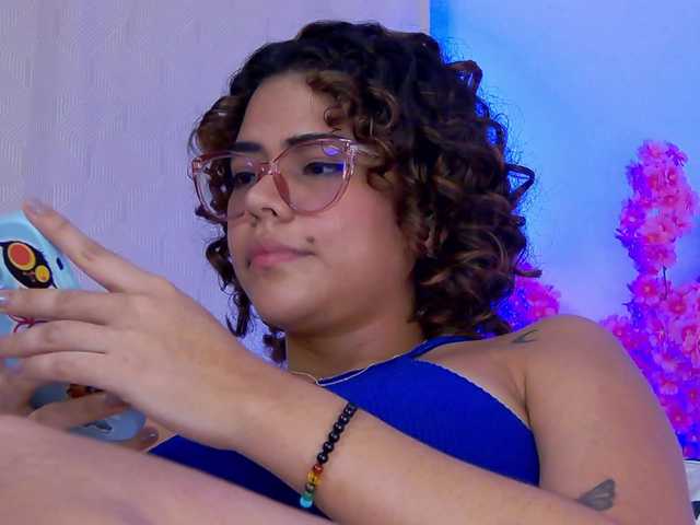 MarilynStone's BongaCams show and profile