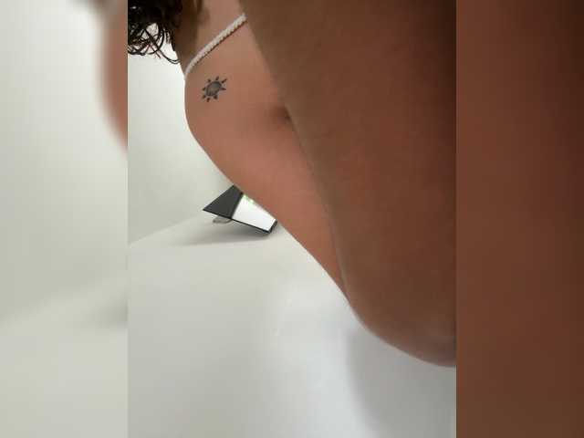 MarilynStone's BongaCams show and profile