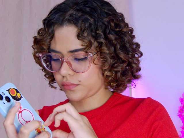 MarilynStone's BongaCams show and profile