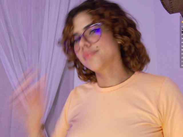 MarilynStone webcam