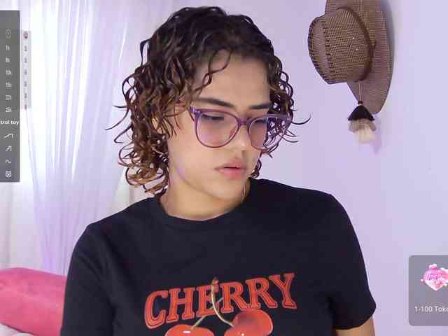 MarilynStone webcam