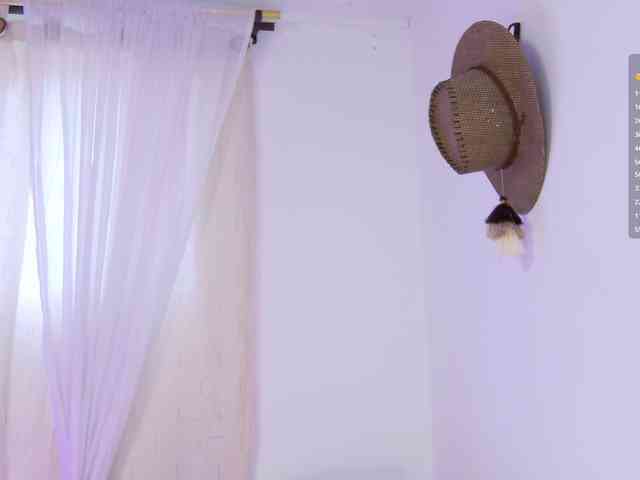MarilynStone webcam