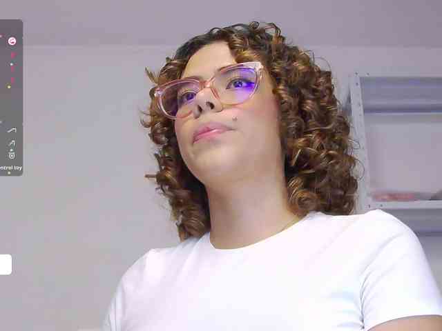 MarilynStone Live Webcam on BongaCams