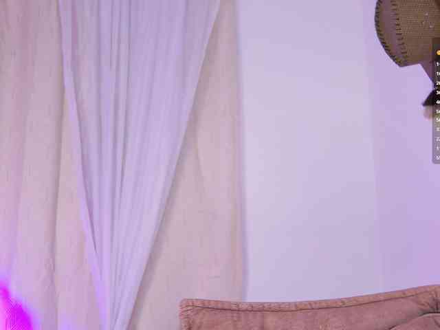 MarilynStone webcam