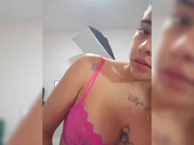 MarilynStone webcam