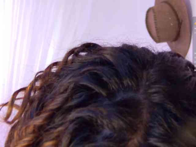 MarilynStone webcam