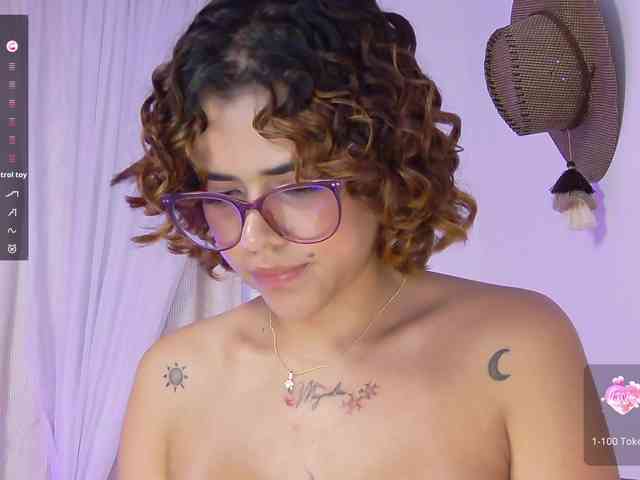MarilynStone webcam