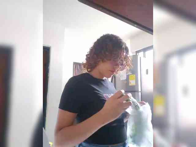 MarilynStone webcam