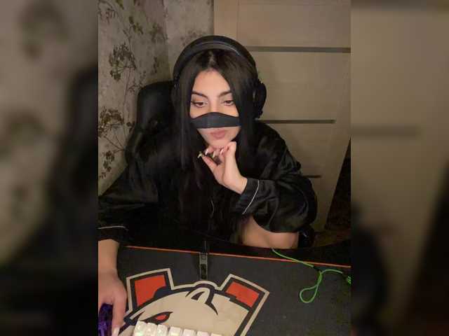 aloeloea live cam profile