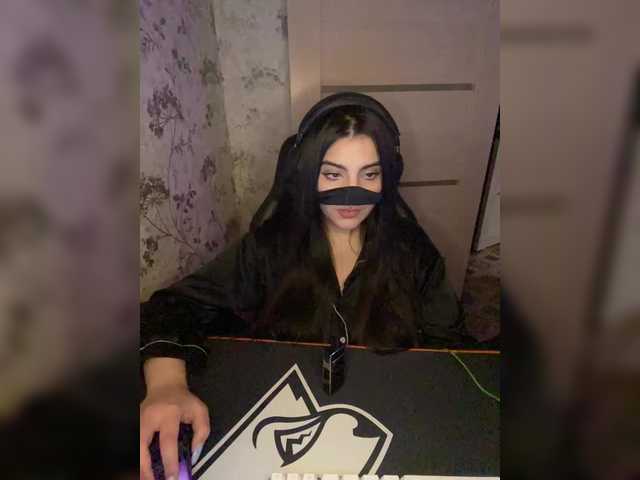 aloeloea's BongaCams show and profile