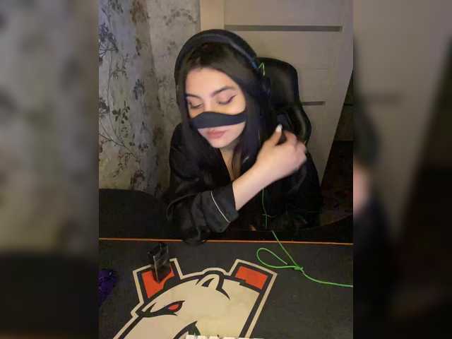 aloeloea's BongaCams show and profile