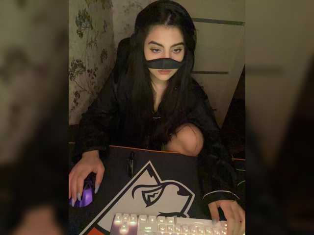 aloeloea's BongaCams show and profile