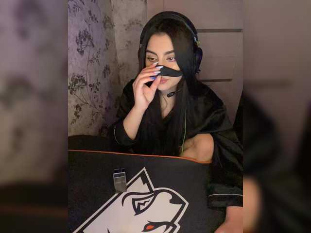 aloeloea's BongaCams show and profile