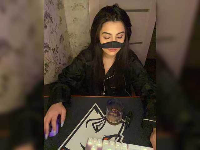 aloeloea's BongaCams show and profile