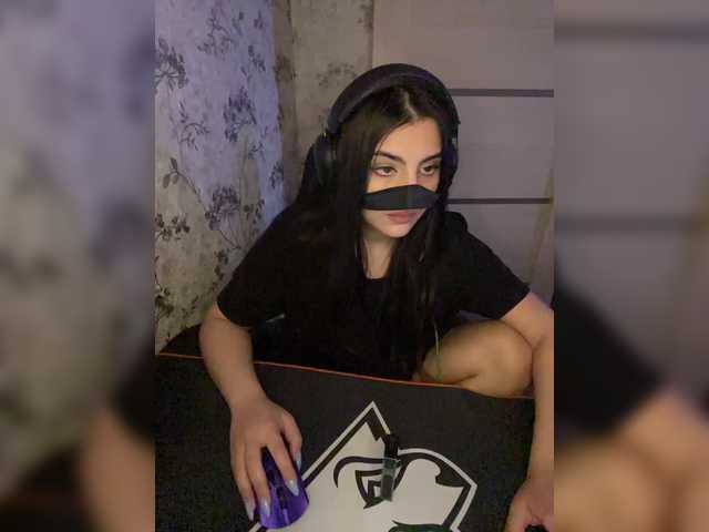 aloeloea Live Cam on BongaCams