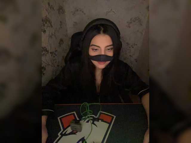 aloeloea's BongaCams show and profile