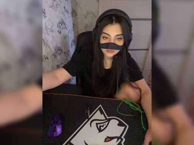 aloeloea's BongaCams show and profile