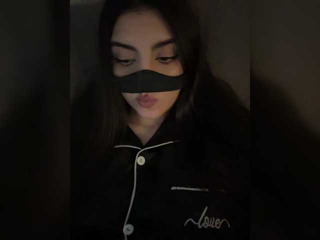 aloeloea's BongaCams show and profile