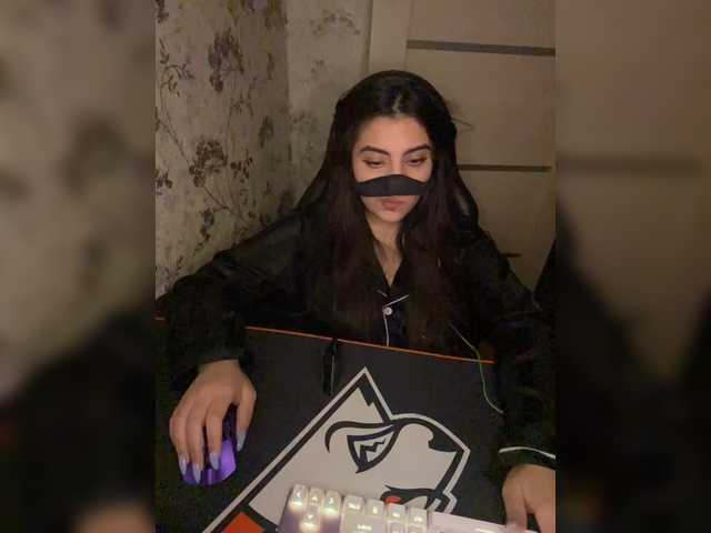 aloeloea's BongaCams show and profile