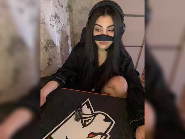 aloeloea's BongaCams show and profile